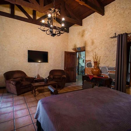 Hotel Real Plaza Antigua Dış mekan fotoğraf