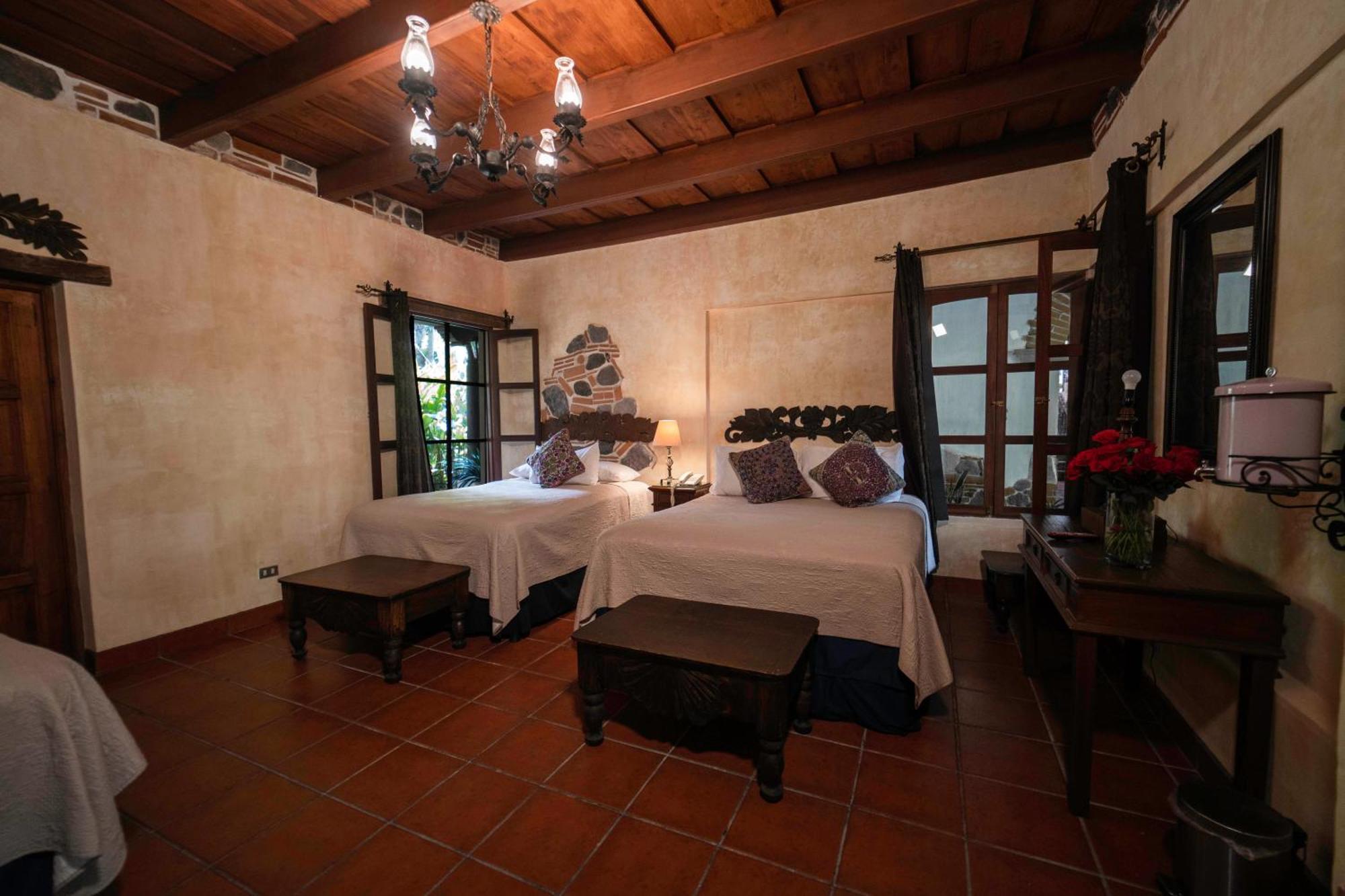 Hotel Real Plaza Antigua Dış mekan fotoğraf